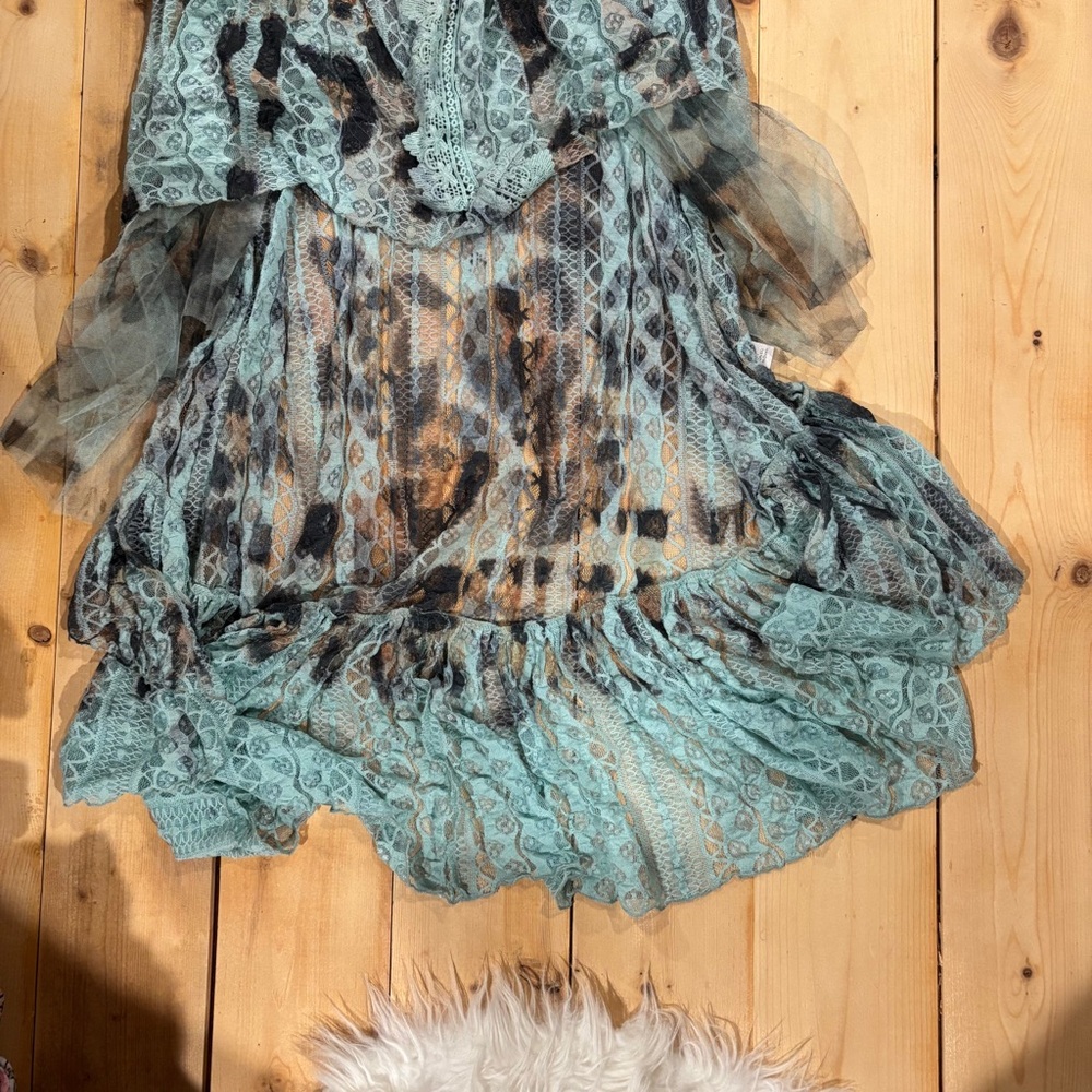 Gorgeous! Origami Leopard Print Sleeveless Tulle Hi-Lo Duster Vest — Price Firm - Picture 6 of 16